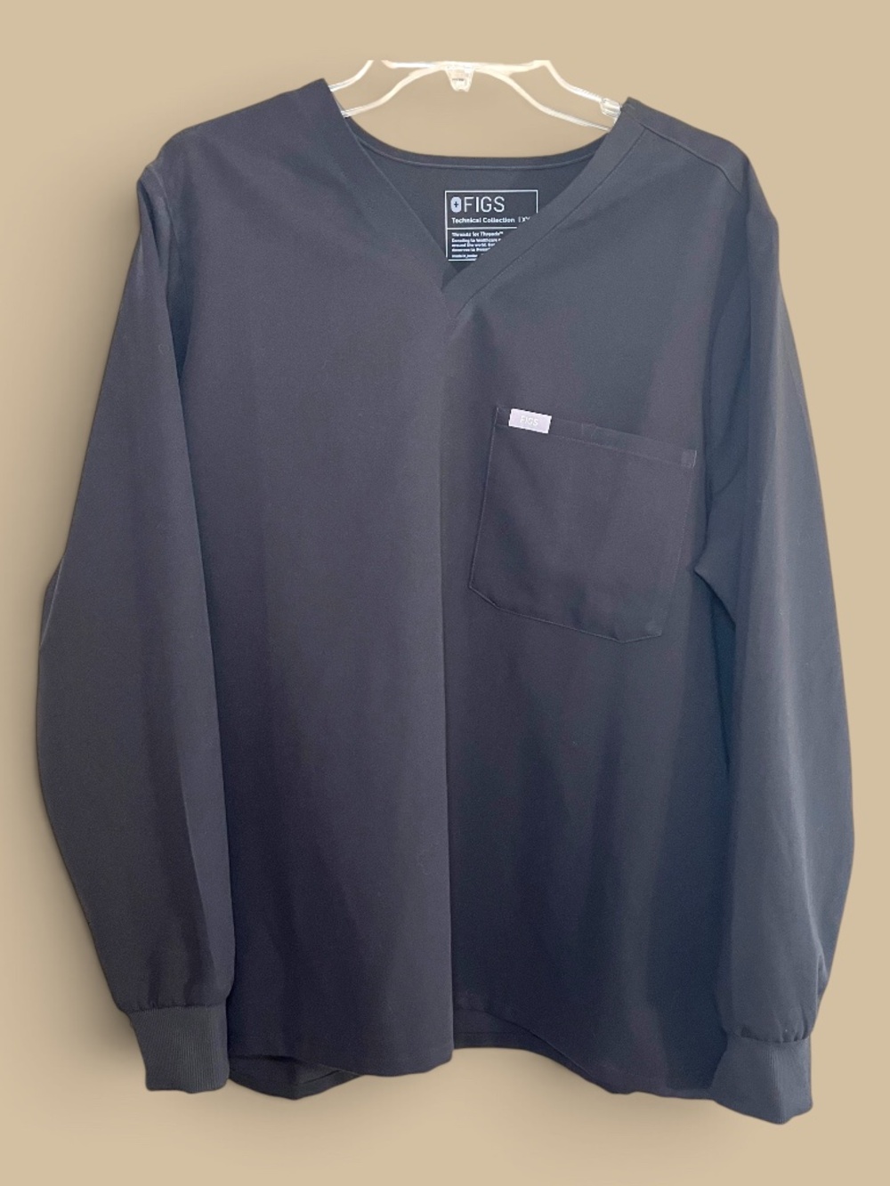 Figs Catarina Black Long Sleeve Scrub Top Size XXL Discontinued Style